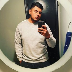 Meet your Posher, Rene